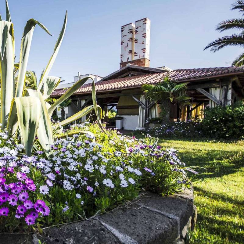 dettaglio-giardino-resort-torre-del-sole