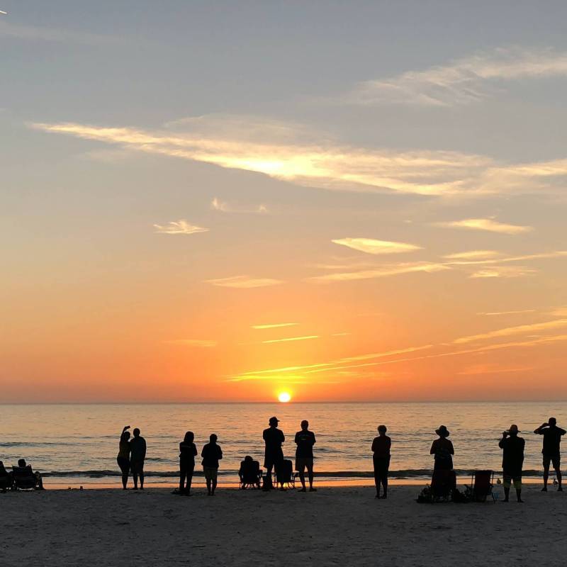 tramonto-in-spiaggia-tarquinia